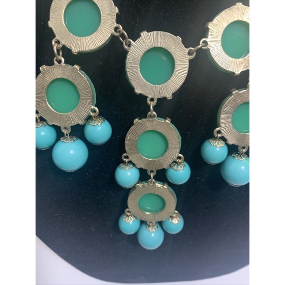 J CREW Aqua and Green oversized circle Necklace - Picture 5 of 7